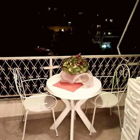 Sylvia' S Apartment